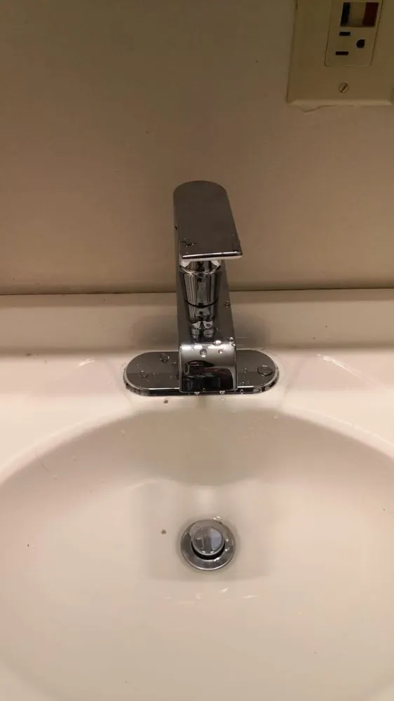 Slide of H2O Plumbing & Remodeling Services