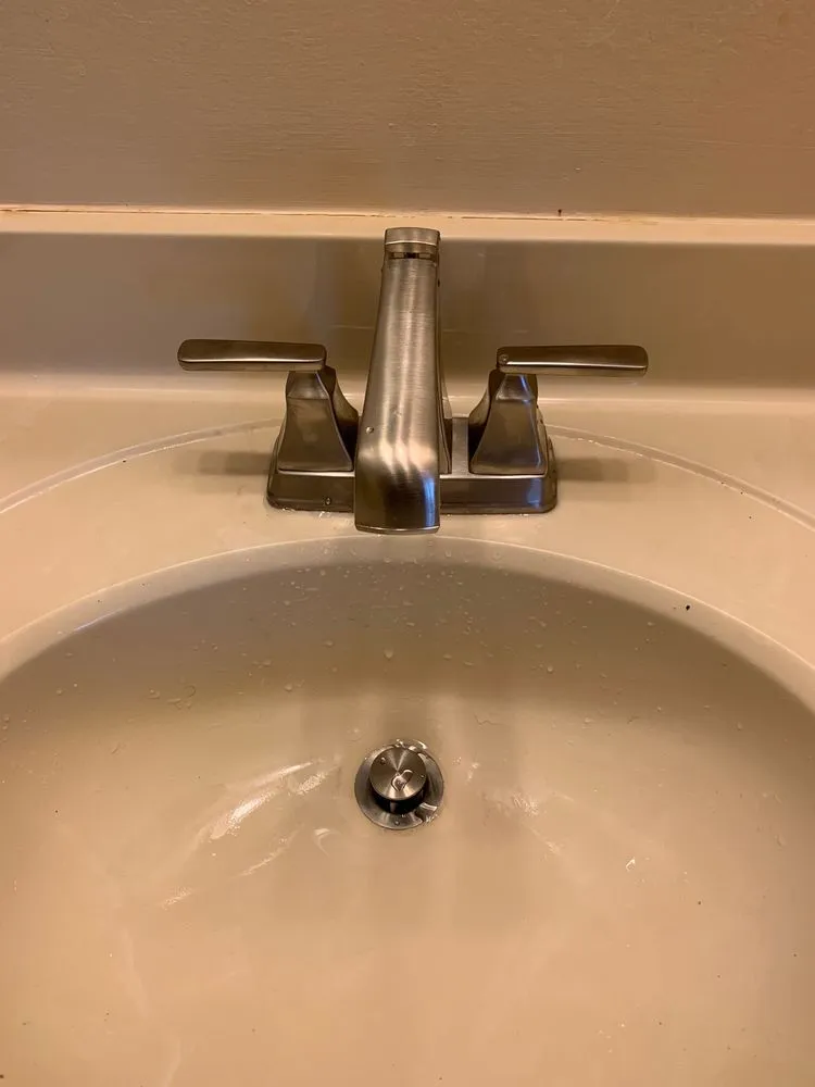 Slide of H2O Plumbing & Remodeling Services