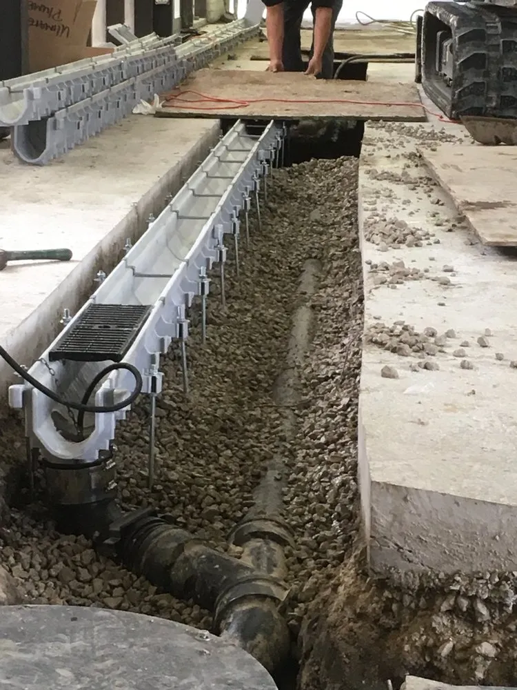 Slide of H2O Plumbing & Sewer Services