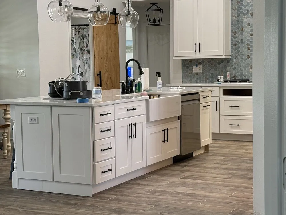 Slide of H2O Plumbing Solutions