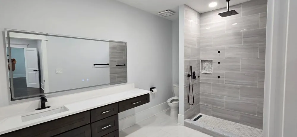 Slide of H2O Pro Plumbers