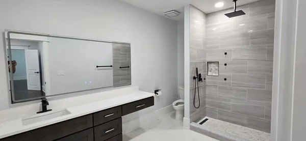 H2O Pro Plumbers Logo