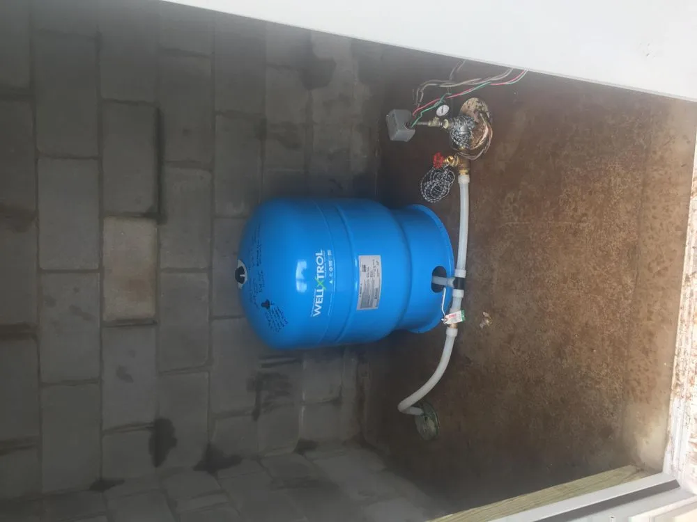 Slide of H2O Pump & Well Service