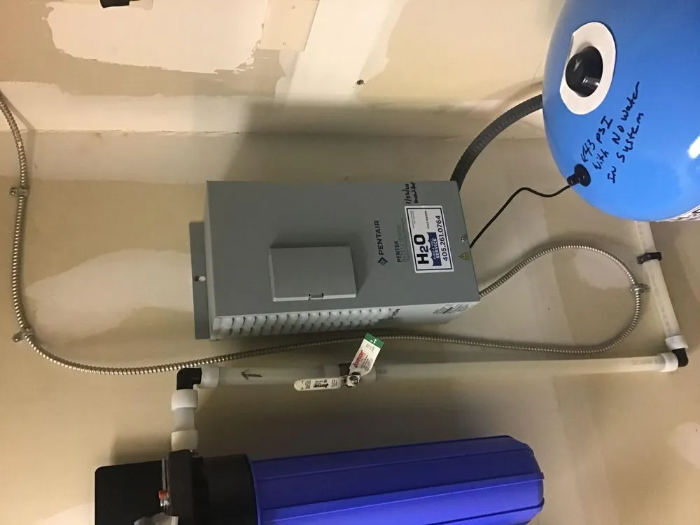 Slide of H2O Pump & Well Service