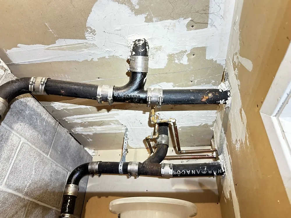 Slide of Habana Plumbing Services