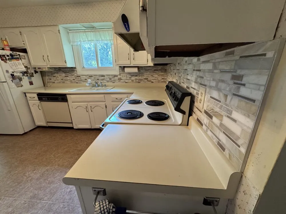 Slide of HammerTime Handyman