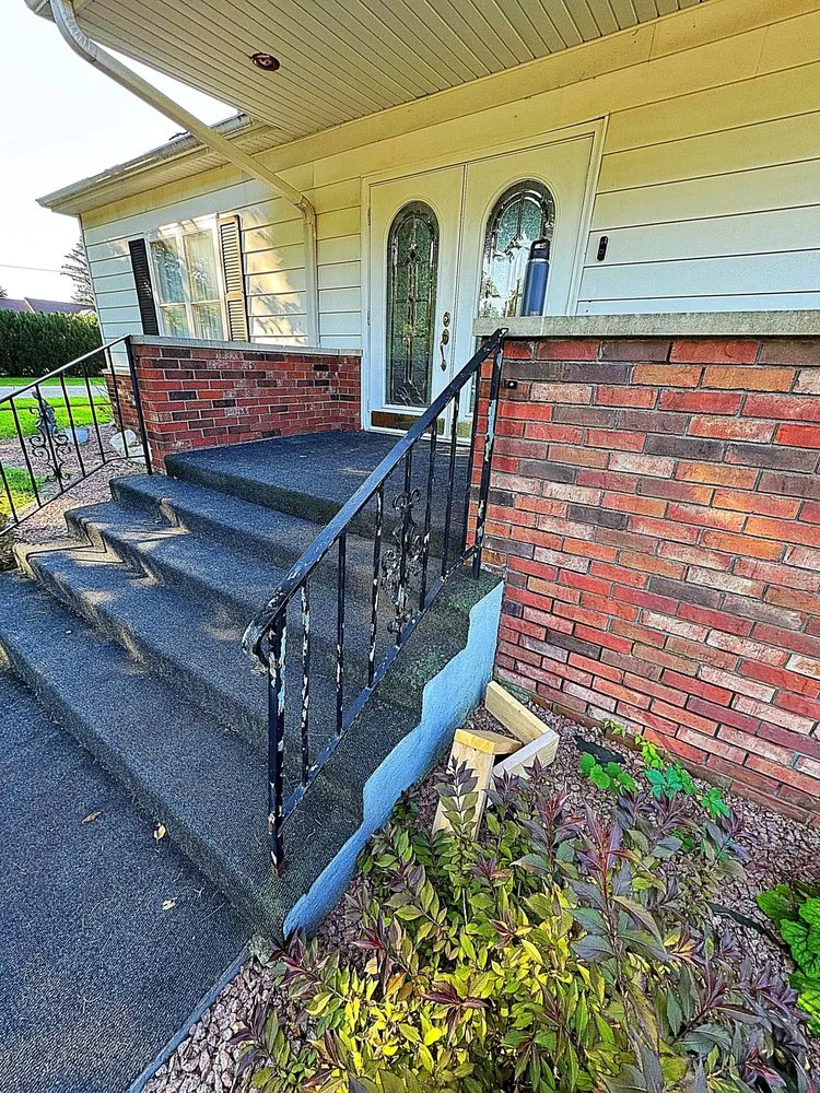 Slide of HammerTime Handyman