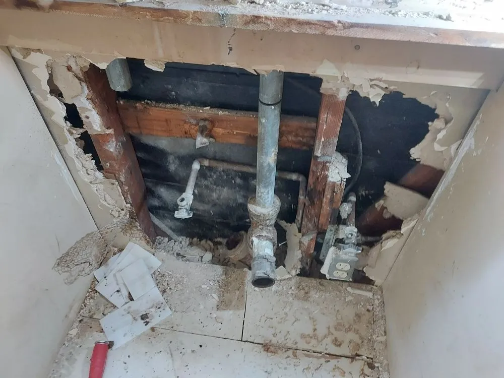 Slide of Han Kook Plumbing