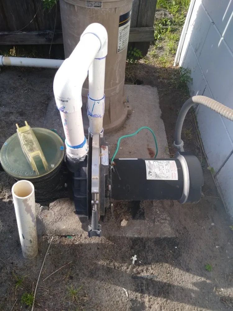 Expert pipe repair experts serving Orlando, FL - Hands Solution