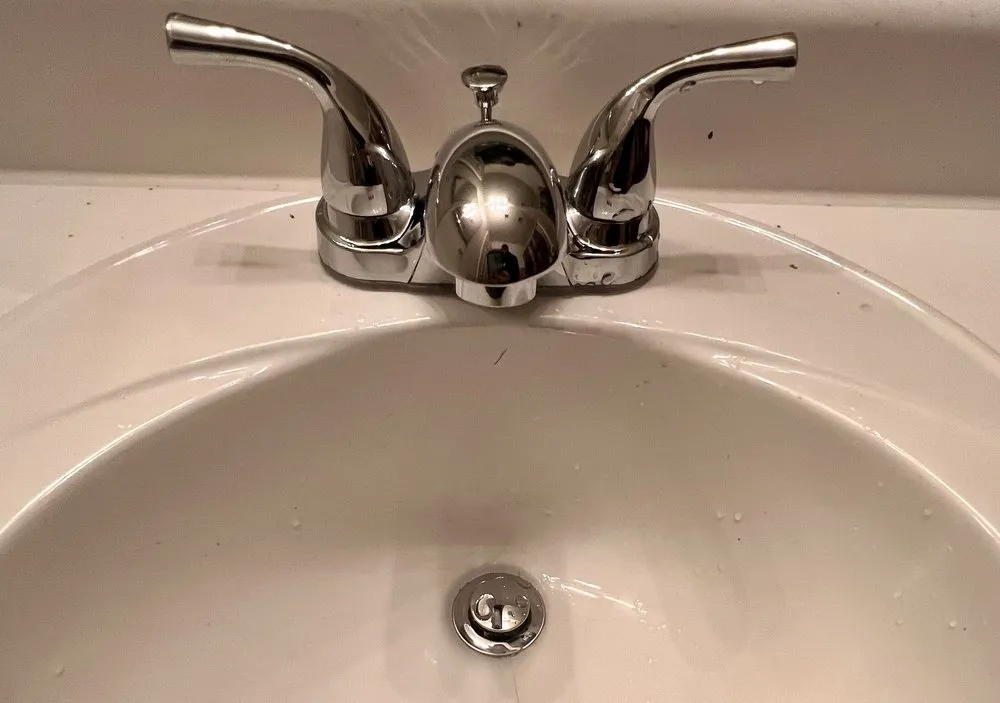 Slide of Handy 4 Home