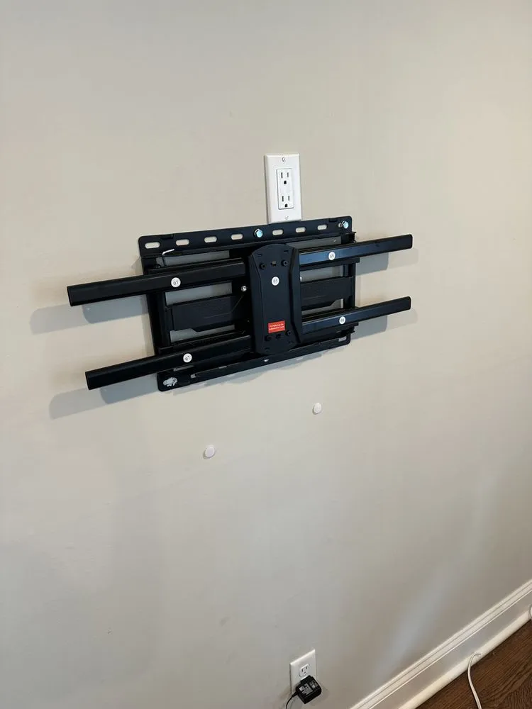 Slide of Handy Anthoney