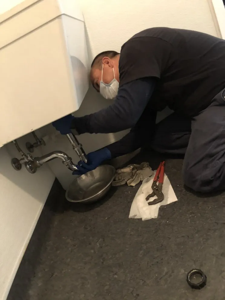 Slide of Handy Bay Plumbing