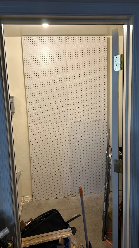 Slide of Handy EMI Services