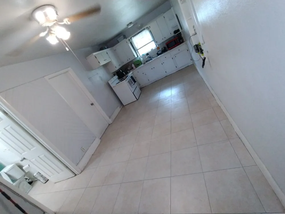 Slide of Handy Harvin