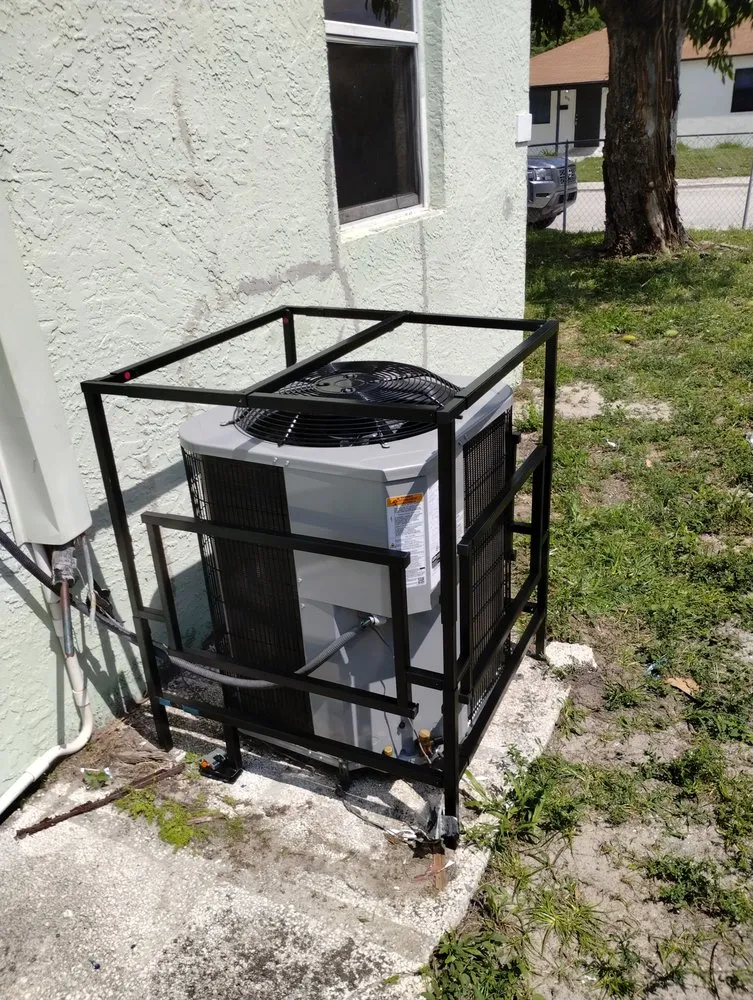 Slide of Handy Harvin