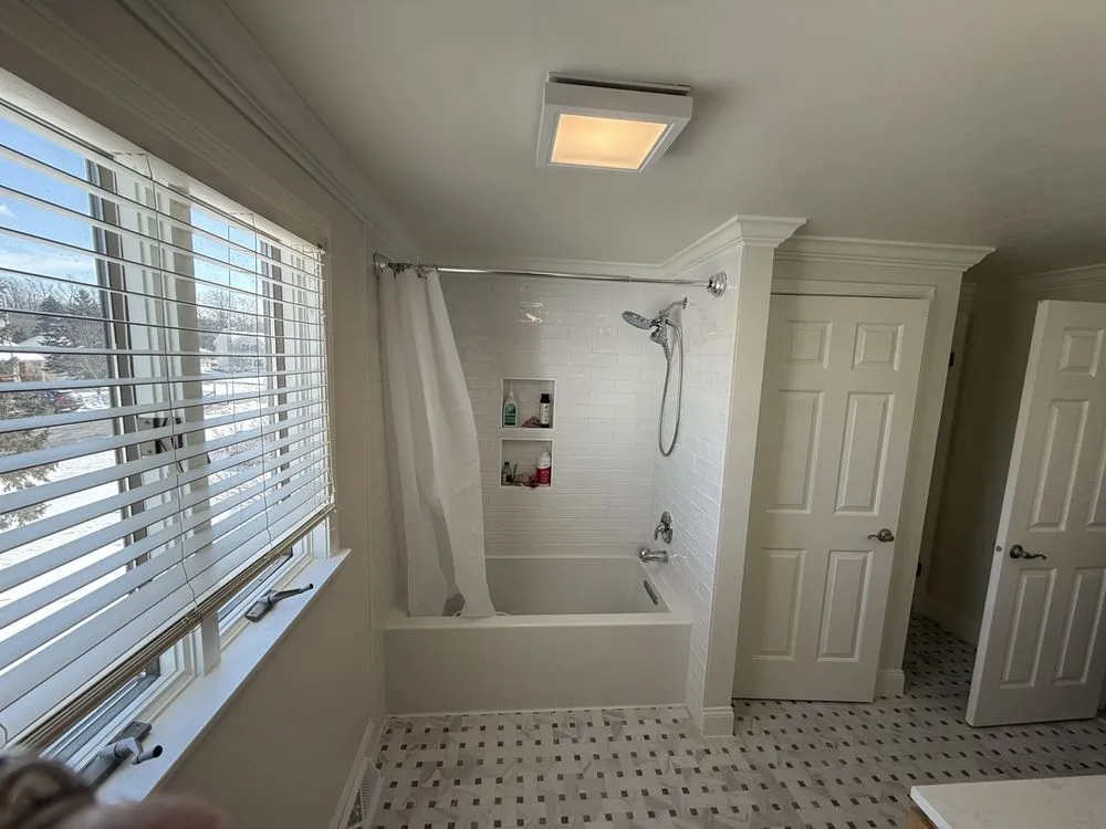 Slide of Handy Help Experts