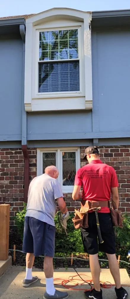 Slide of Handy Heltons