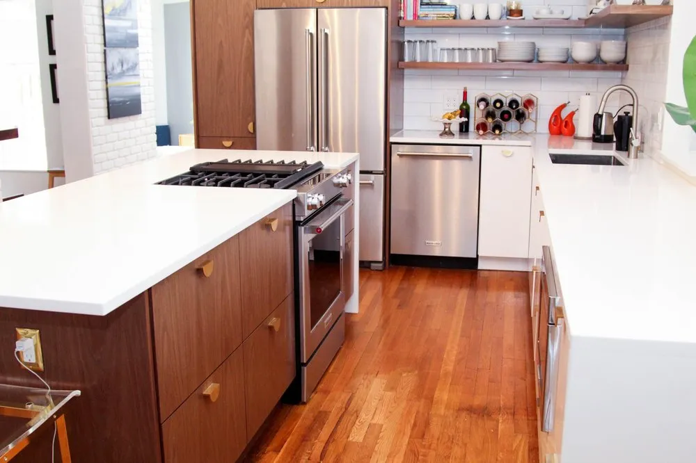 Slide of Handy Home Guys