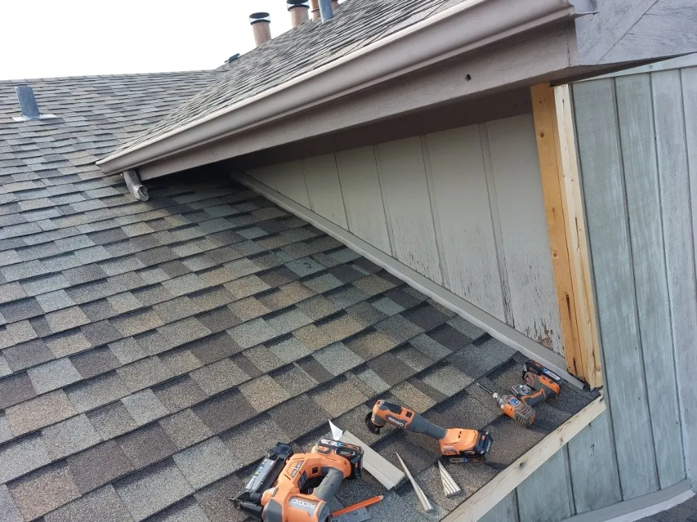 Slide of Handy House Pros