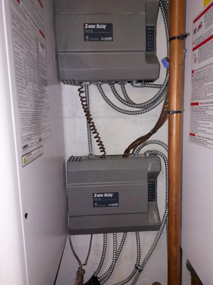 Slide of Handy House Pros