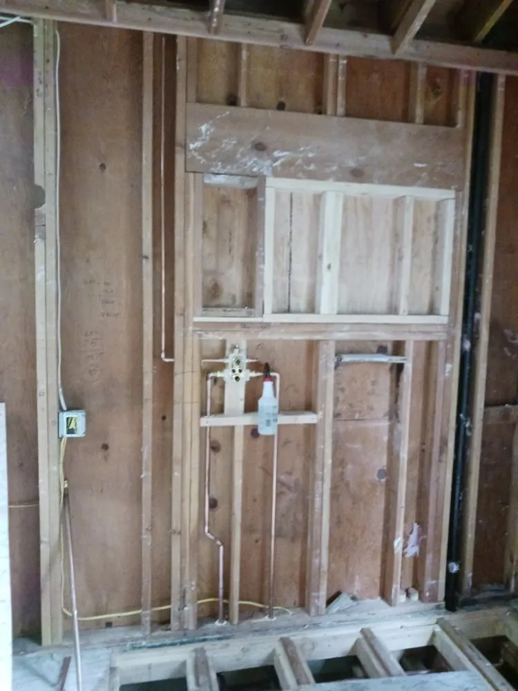 Slide of Handy Johnny