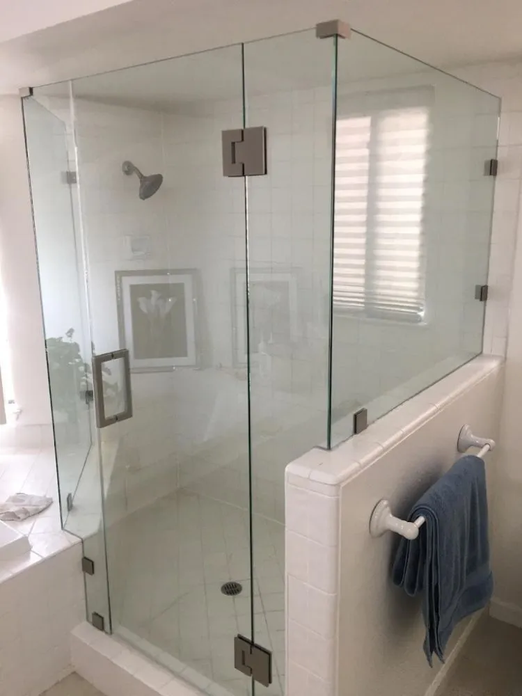 Slide of Handy Johnny