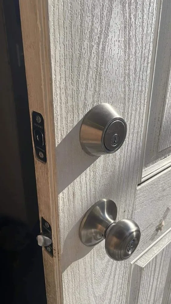 Slide of Handy Mannys Renovation