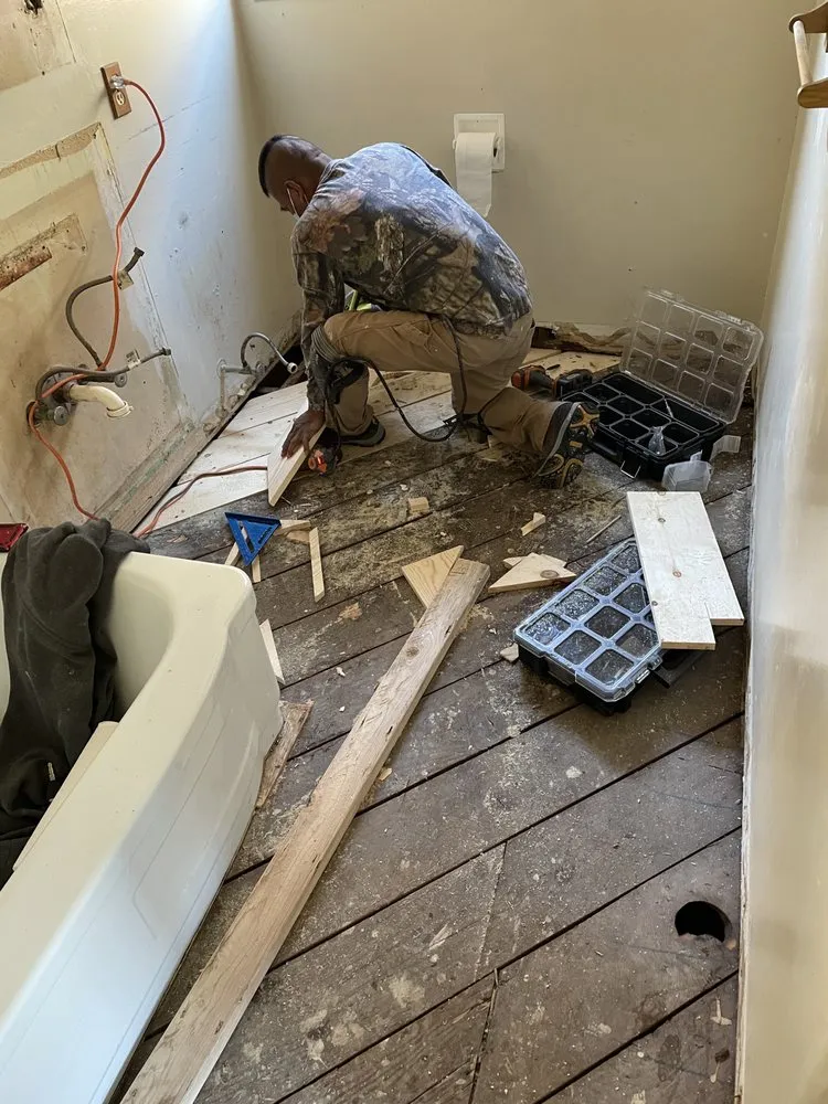 Slide of Handy Masters