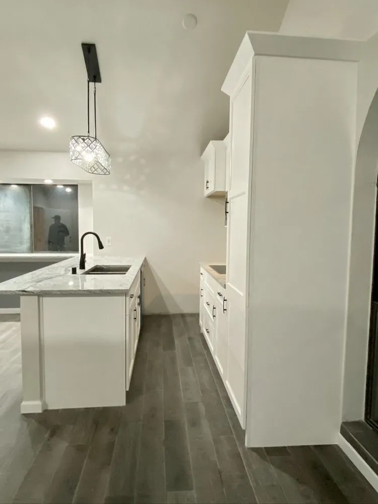 Slide of Handy People Construction