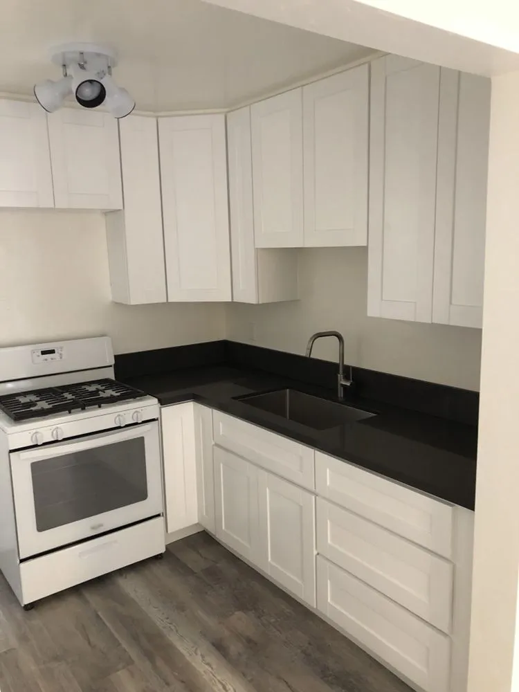 Slide of Handy People DFW