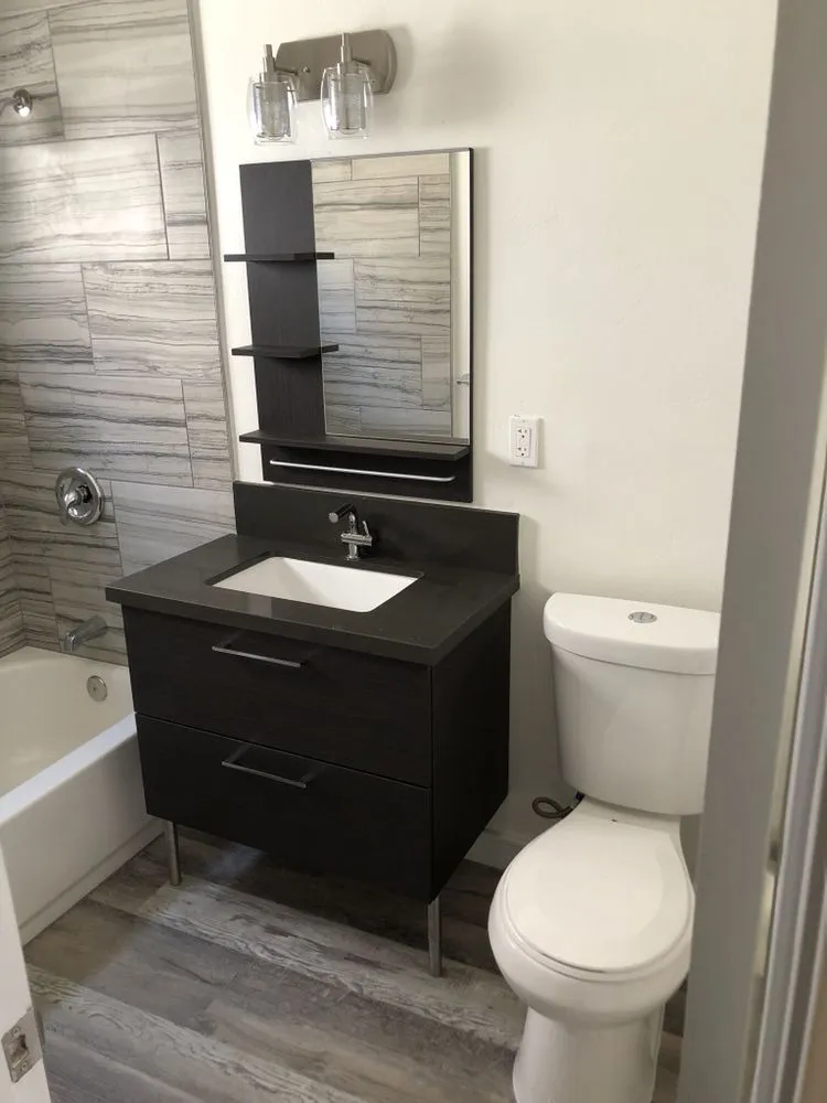 Slide of Handy People DFW