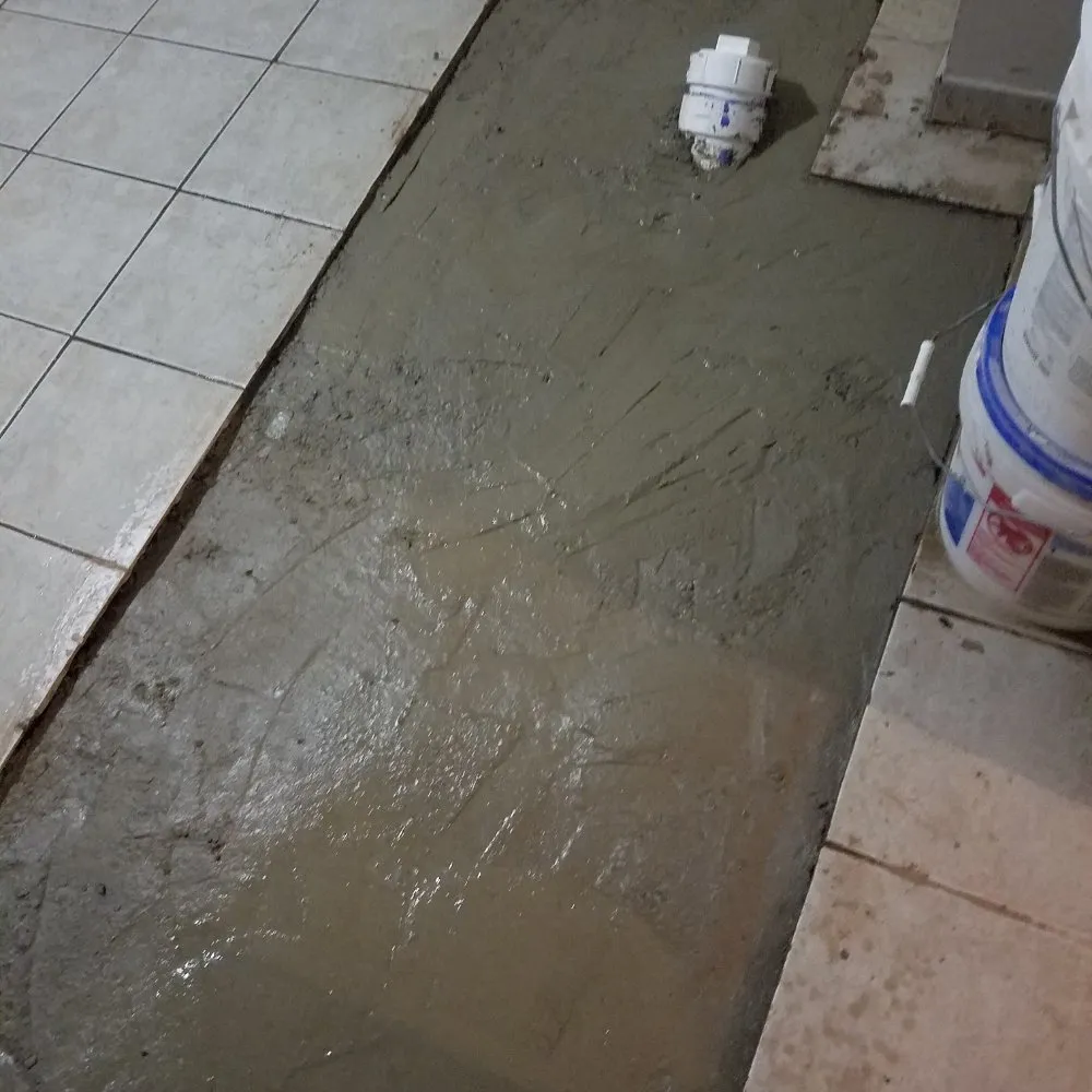 Slide of Handy Plum & Main