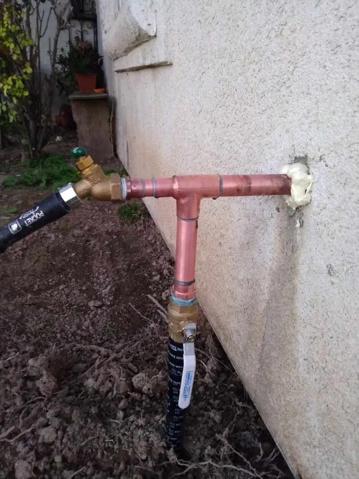 Slide of Handy Plumbing Services