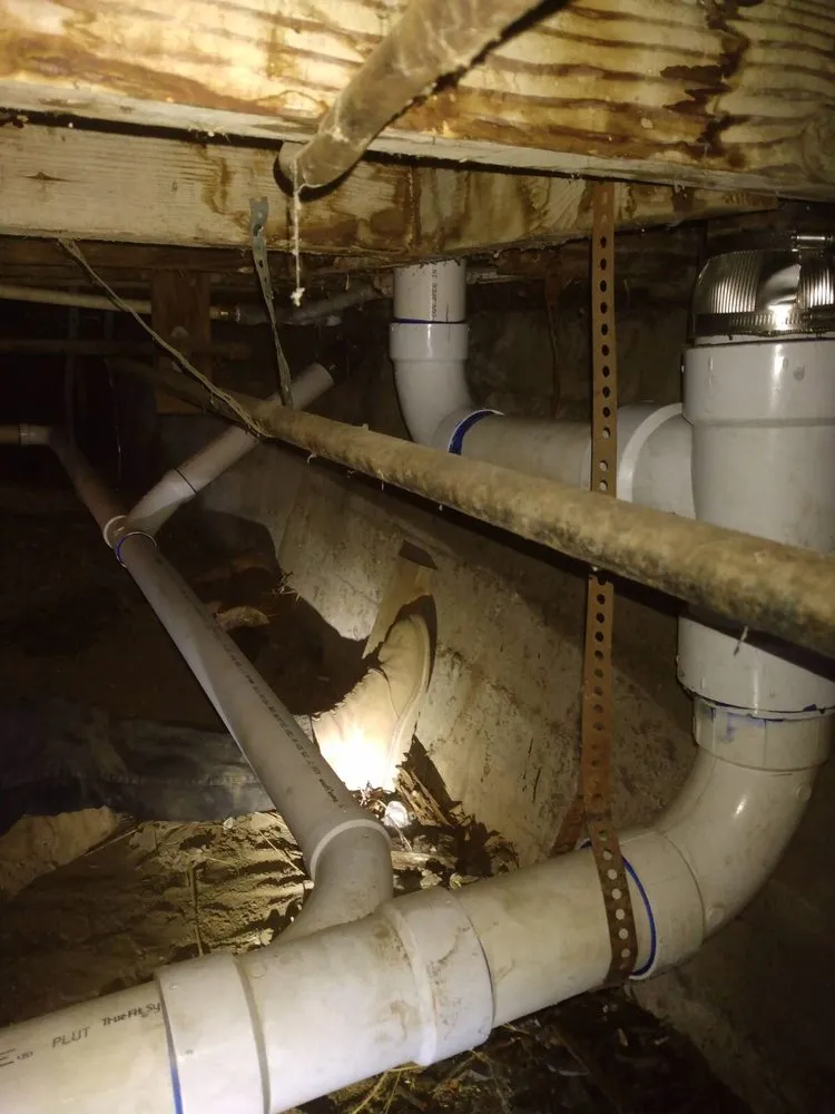 Emergency emergency plumbing for homes in Bakersfield, CA by Handy Plumbing Services