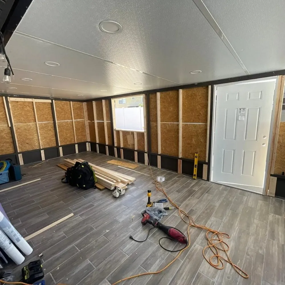 Slide of Handy Power Services