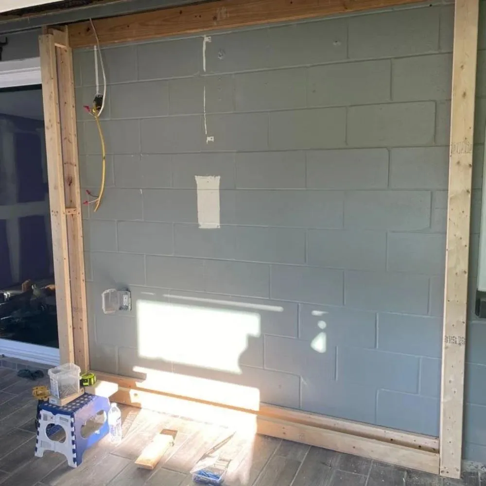 Slide of Handy Power Services