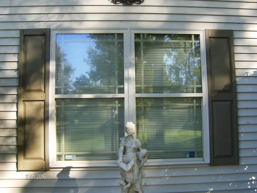 Slide of Handy Randy