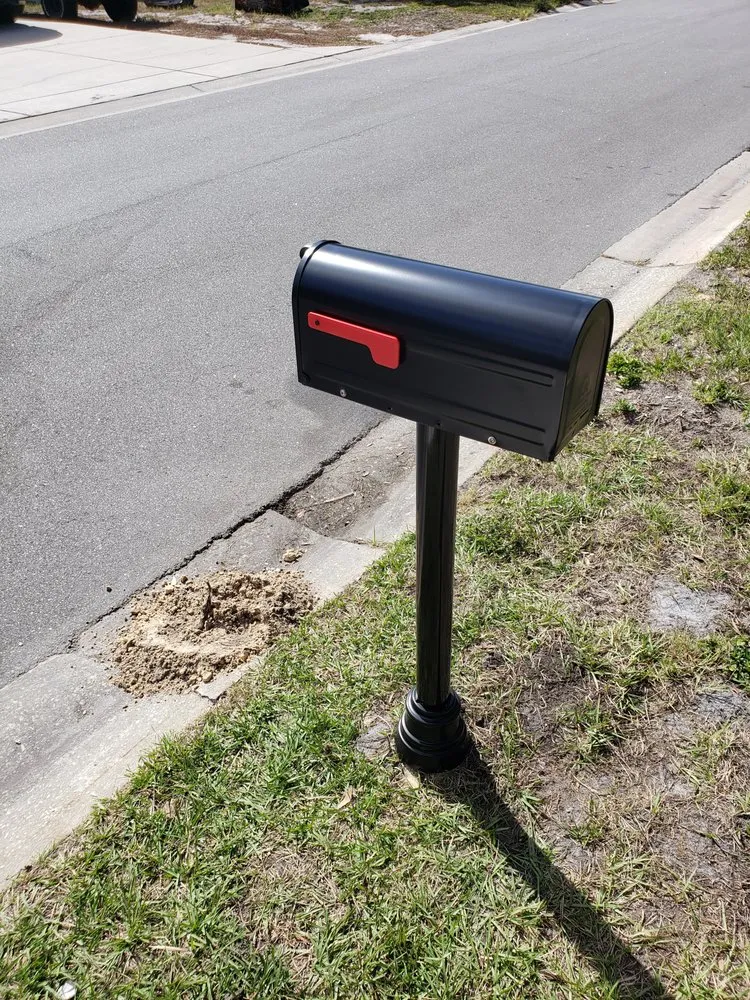 Slide of Handy Services Plus