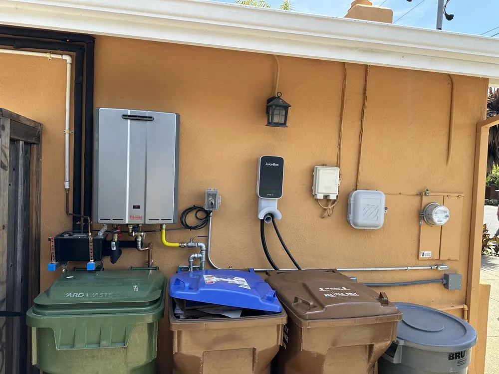 Slide of Handy Teddy