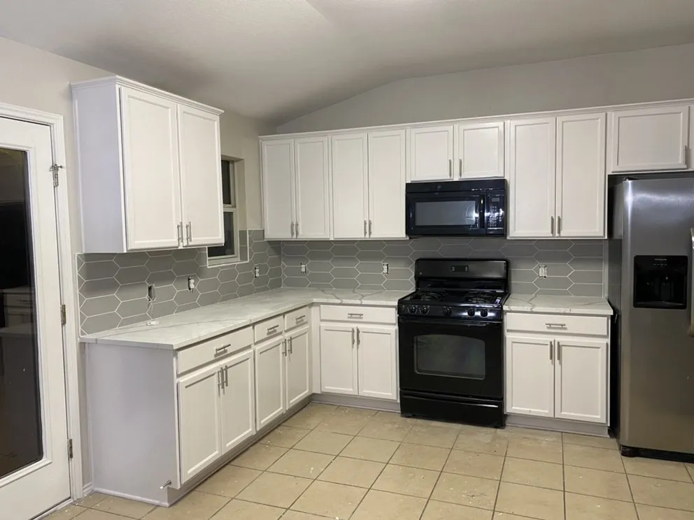 Slide of HandyJoe Austin