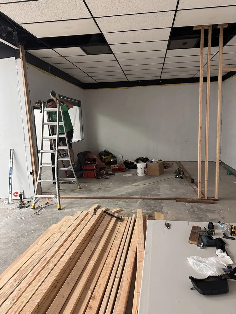 Slide of HandyLine24