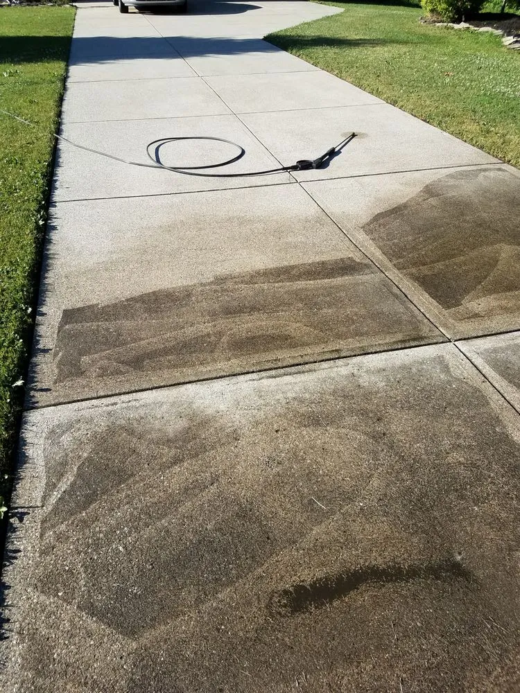 Slide of Handyman Al's Quality Repairs