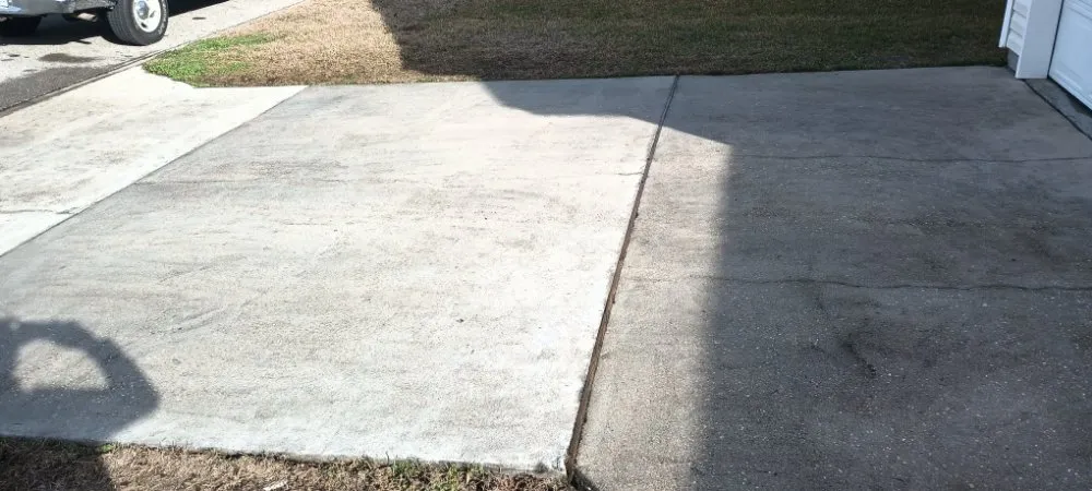 Slide of Handyman Express and Painting