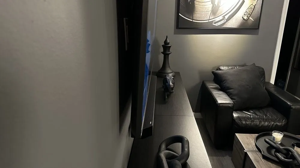 Slide of Handyman Flex