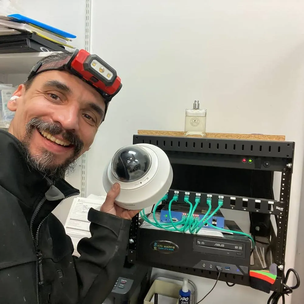 Slide of Handyman Gabriel Barrandeguy