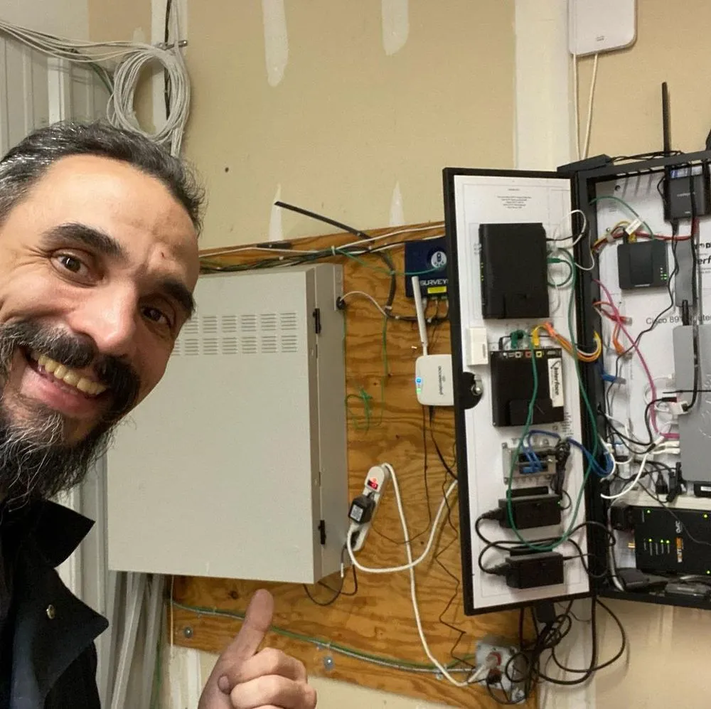 Affordable emergency plumbing experts serving Cincinnati, OH - Handyman Gabriel Barrandeguy