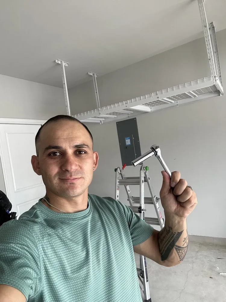 Slide of Handyman Gold Hands