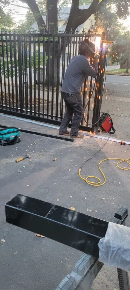 Slide of Handyman Hernandez