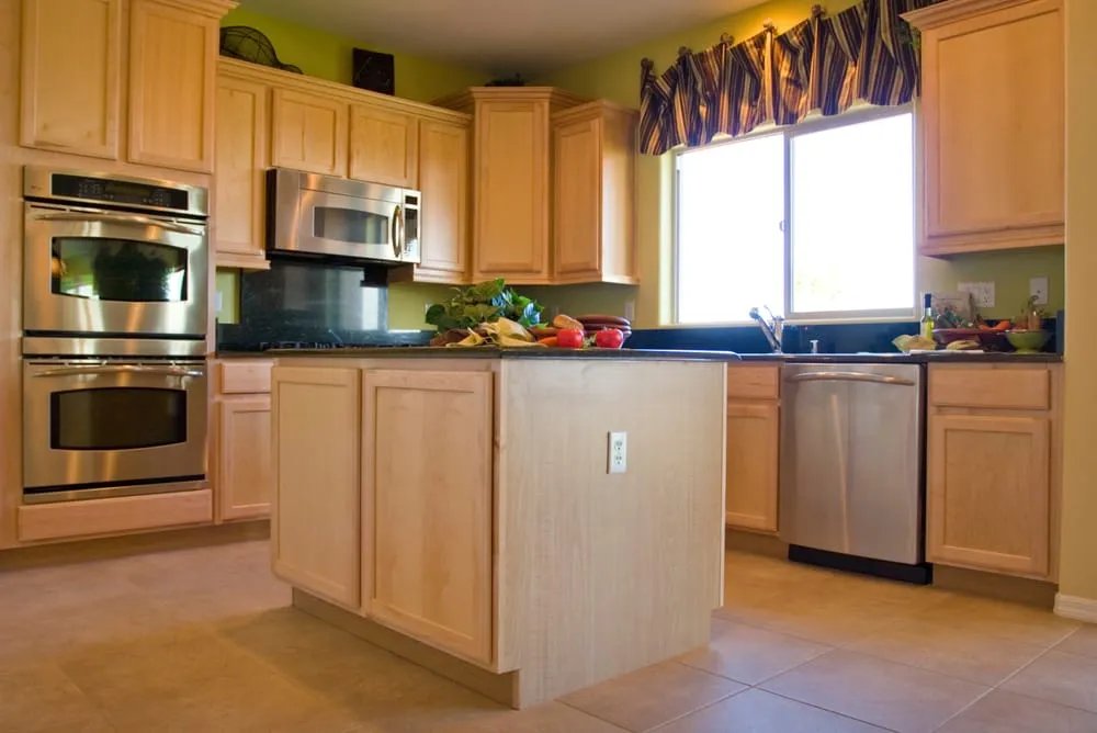 Slide of Handyman Hotline