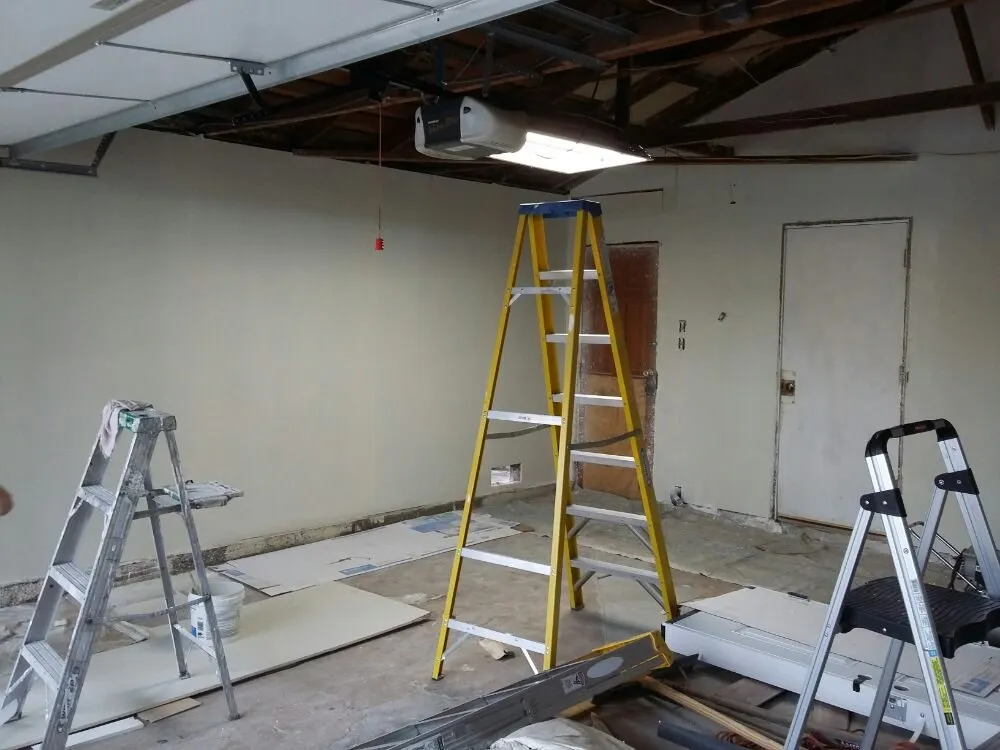 Slide of Handyman Instantly